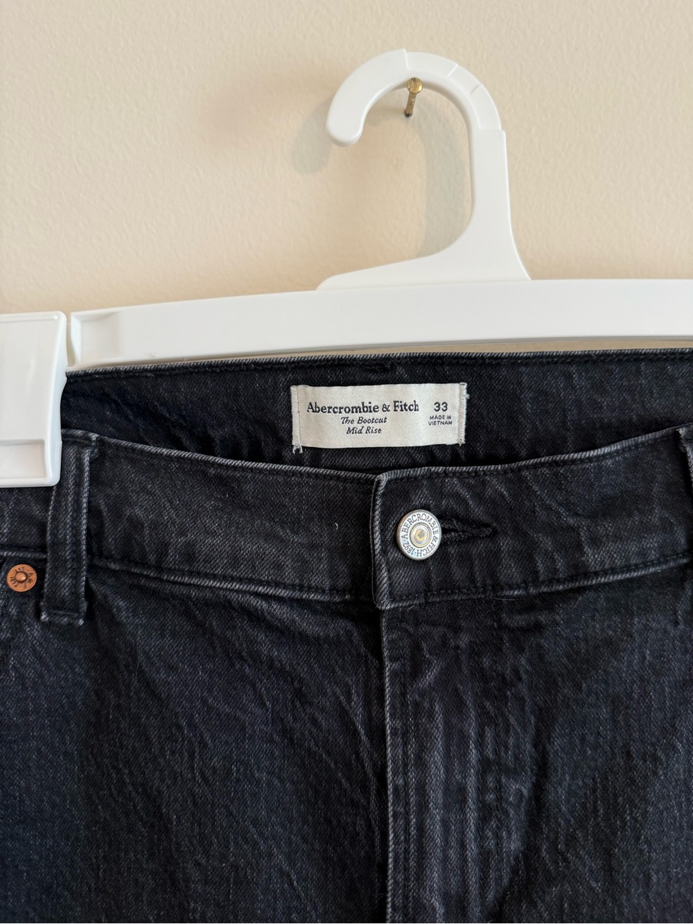 Abercrombie & Fitch Women's 33 Curve Love Mid Rise Bootcut Jean Black - Picture 6 of 15